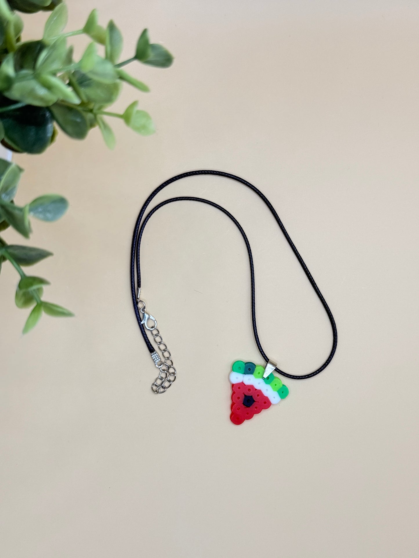 أساور خرز لطيفة